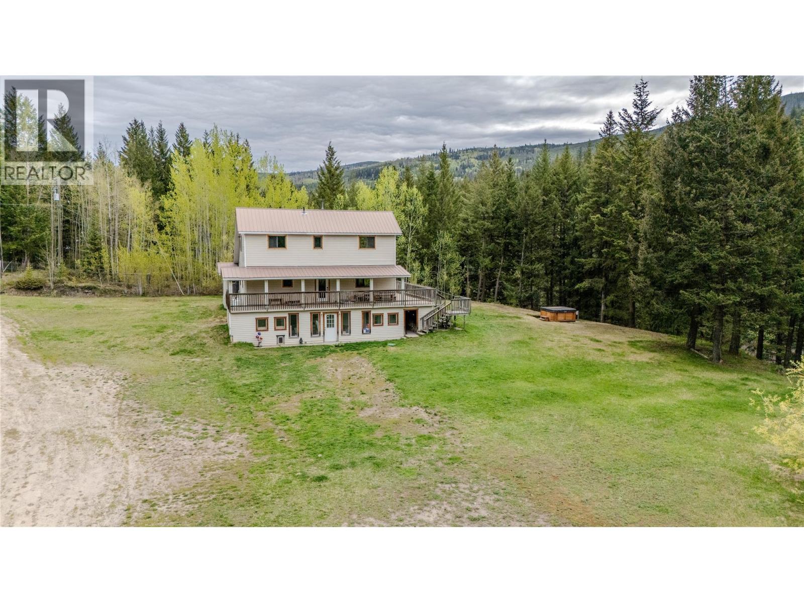 7250 China Valley Road, Falkland