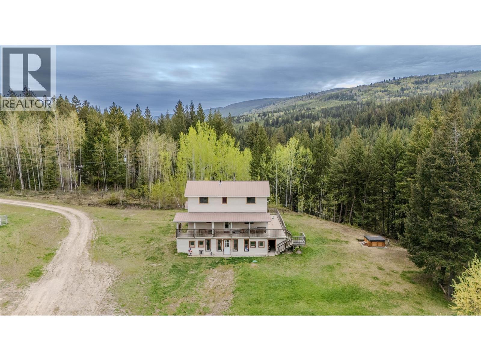 7250 China Valley Road, Falkland