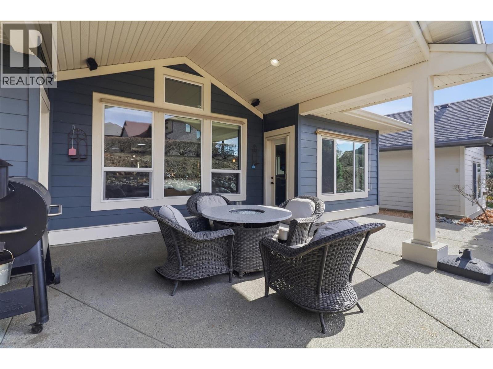 593 STONERIDGE Drive, Kamloops