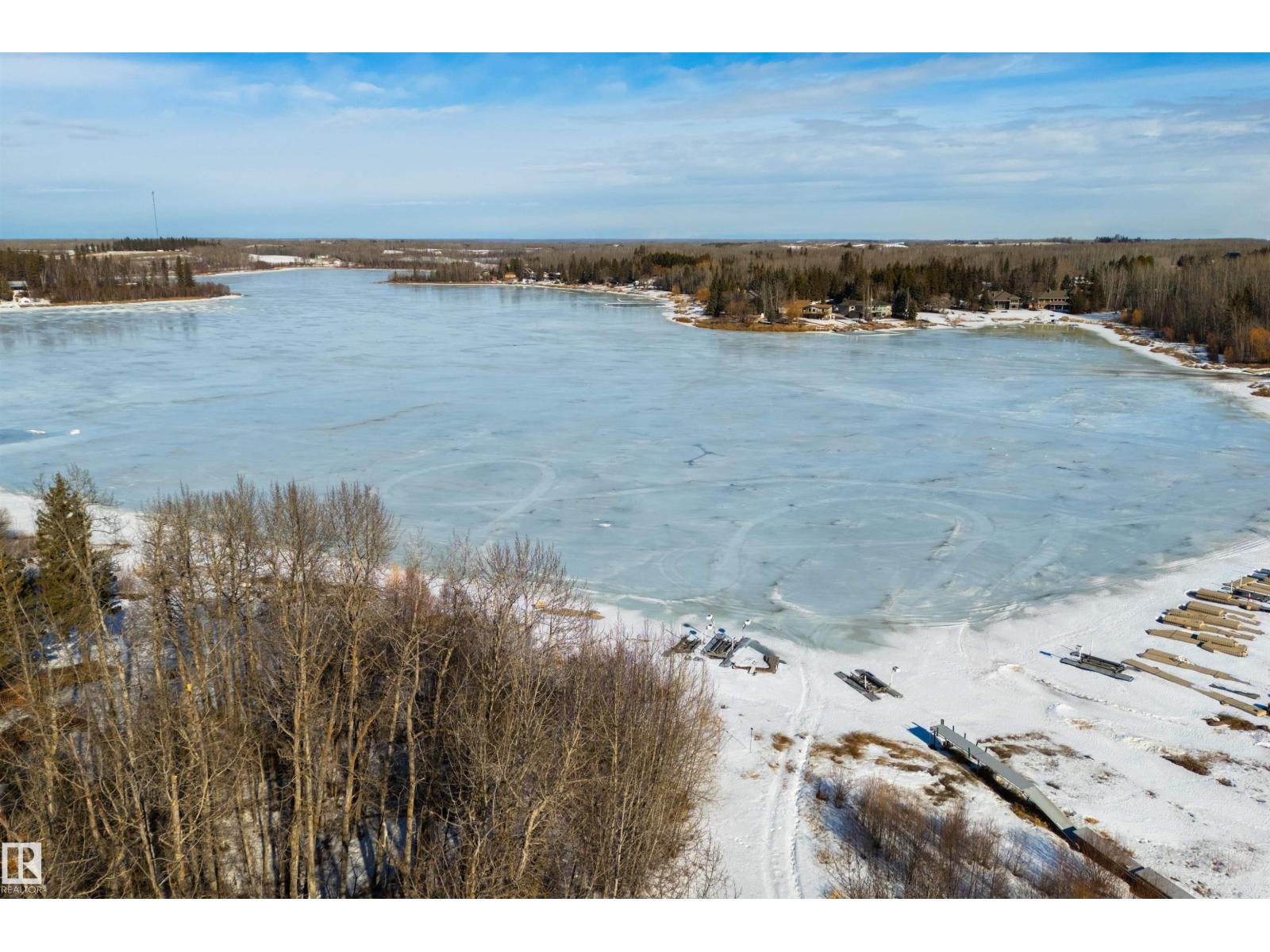 #9 2307 TWP ROAD 522, Rural Parkland County