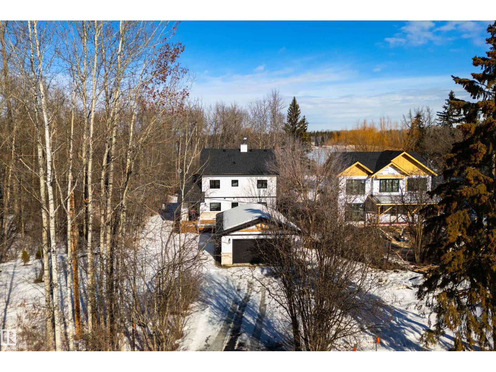 #9 2307 TWP ROAD 522, Rural Parkland County