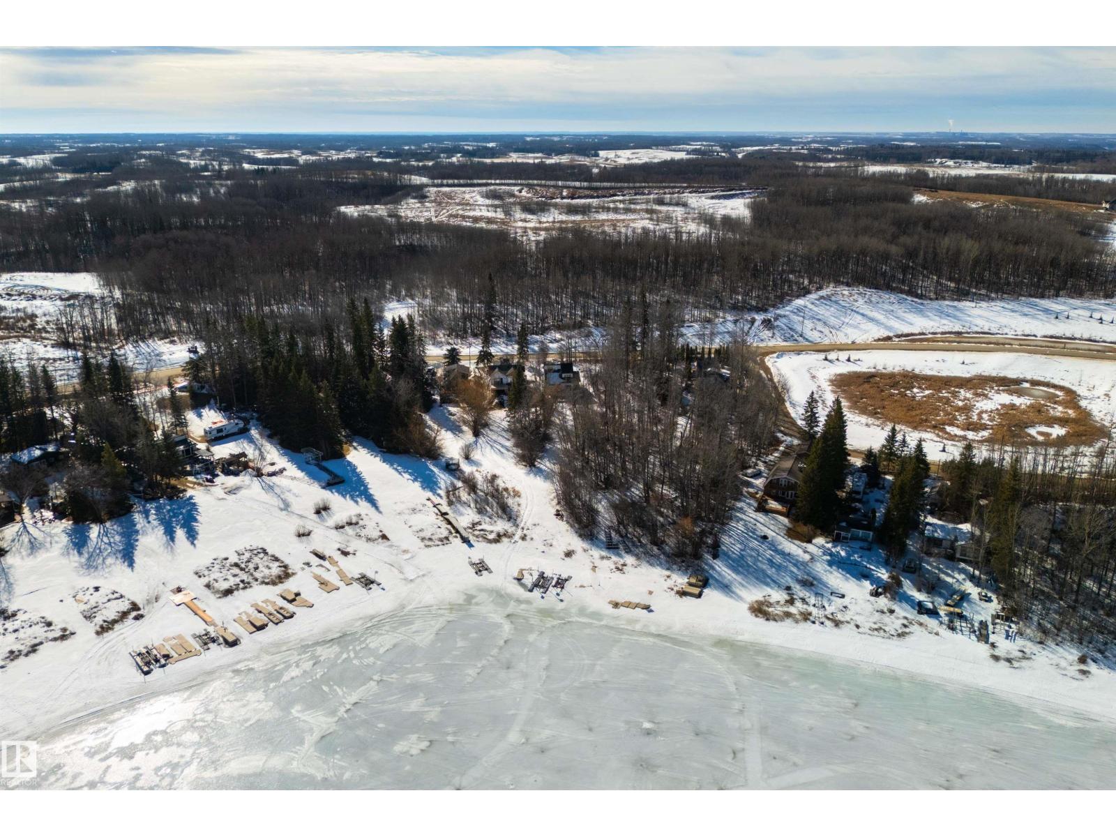 #9 2307 TWP ROAD 522, Rural Parkland County