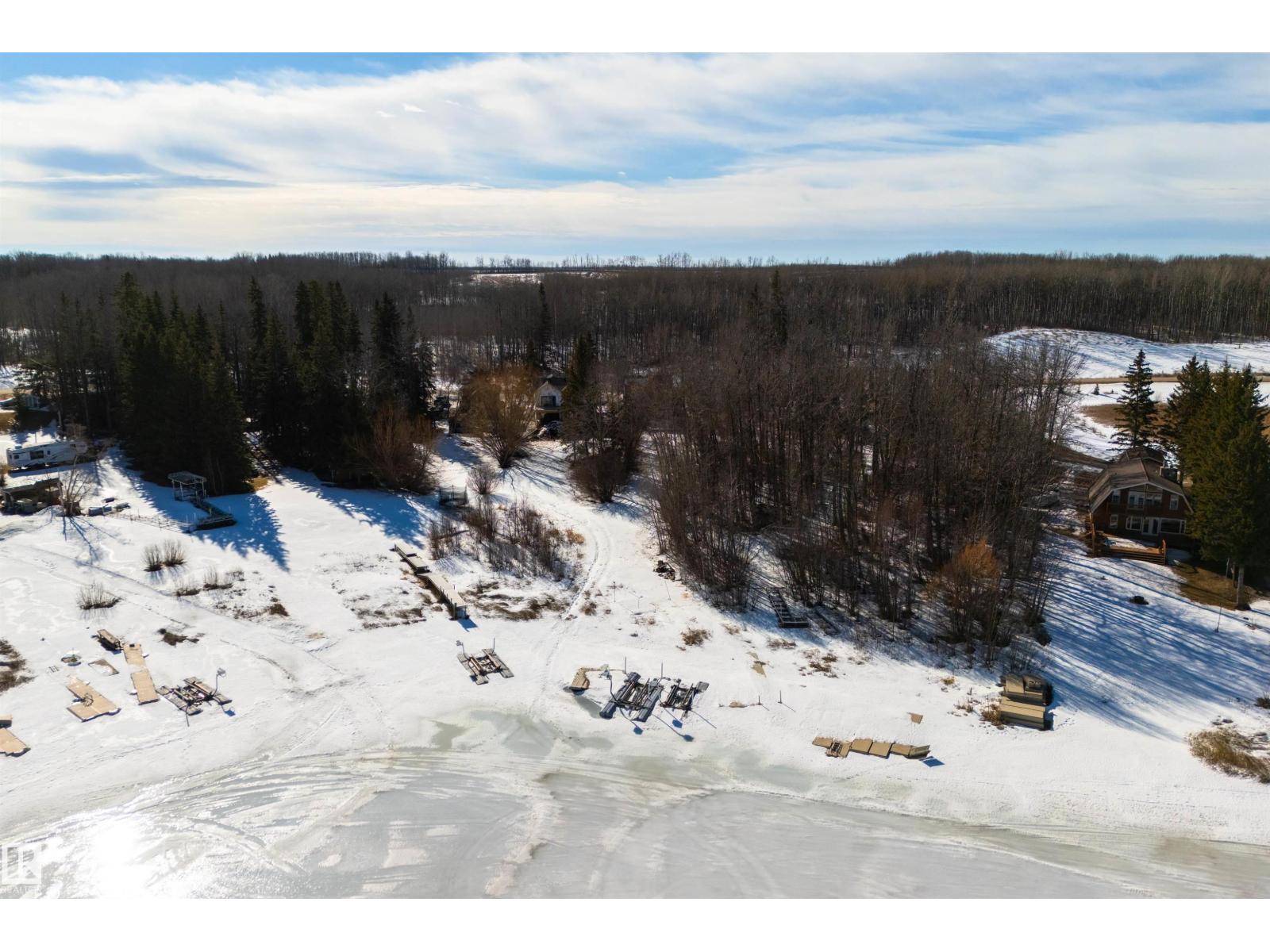 #9 2307 TWP ROAD 522, Rural Parkland County