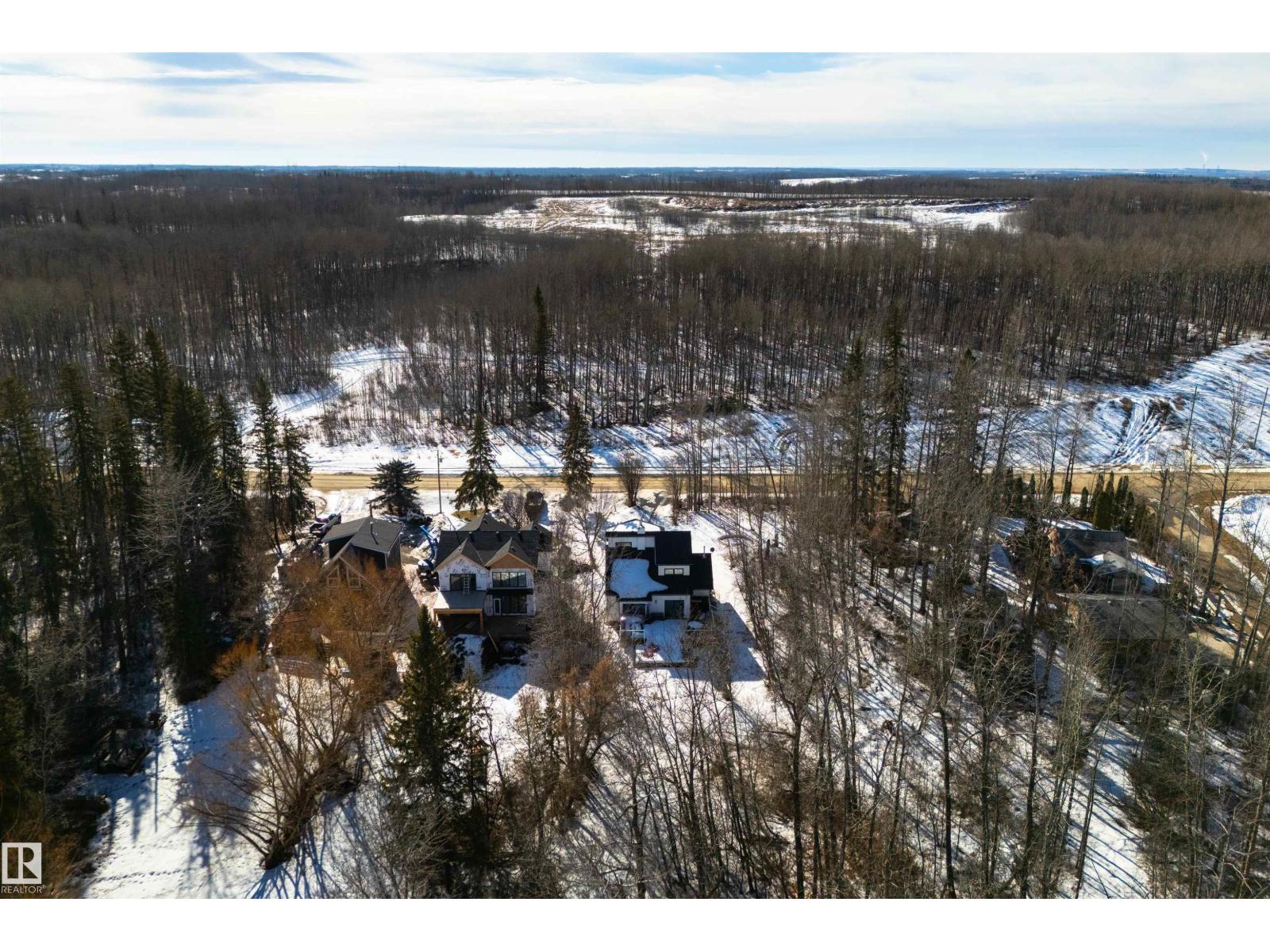 #9 2307 TWP ROAD 522, Rural Parkland County