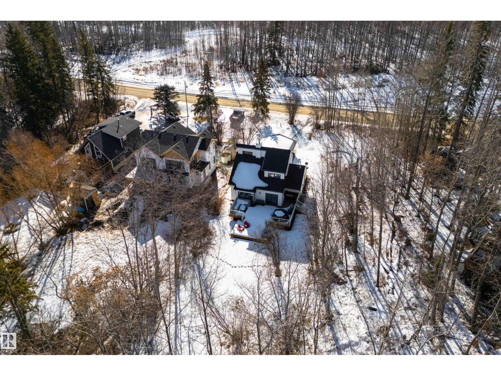 #9 2307 TWP ROAD 522, Rural Parkland County