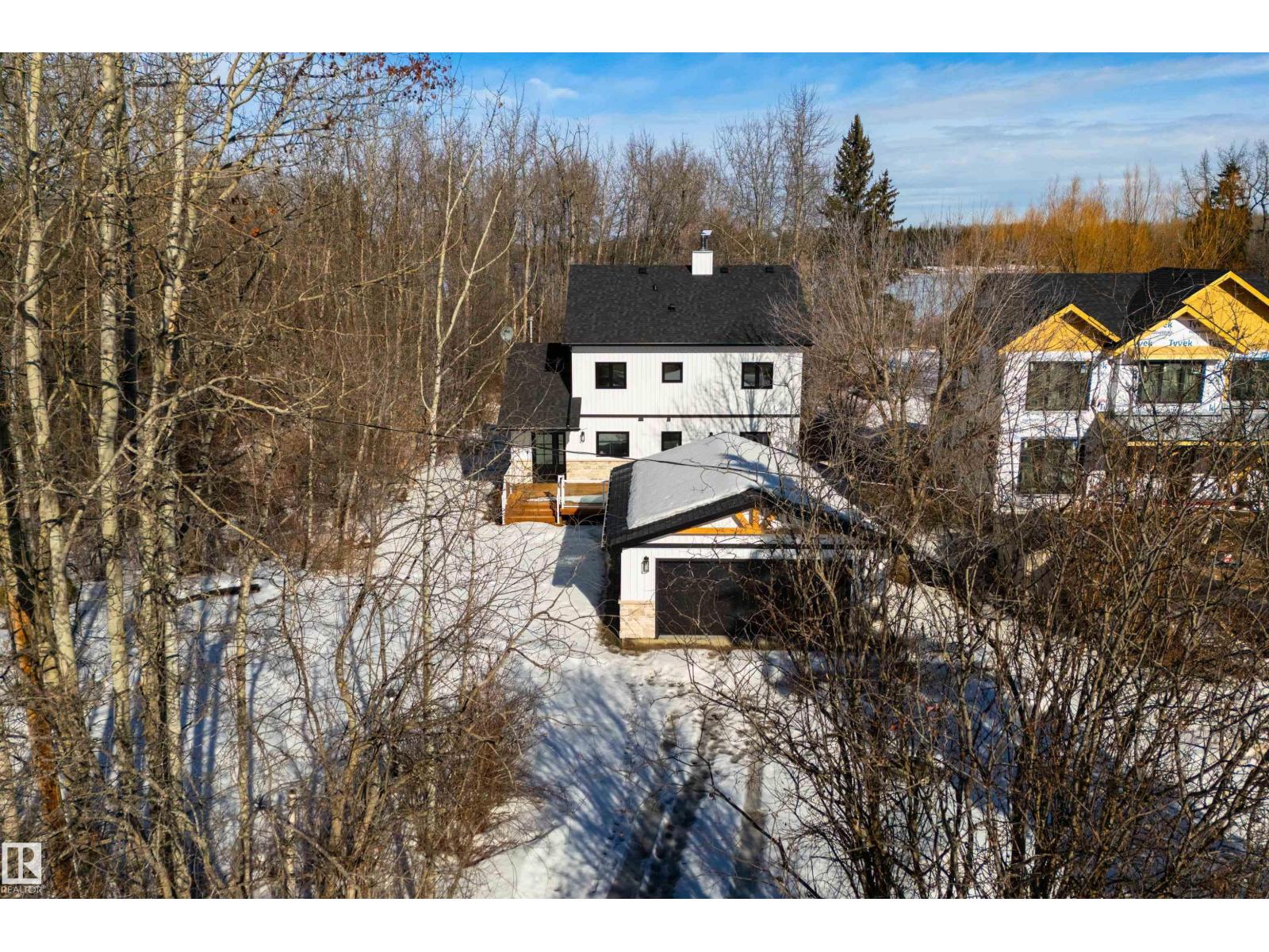 #9 2307 TWP ROAD 522, Rural Parkland County
