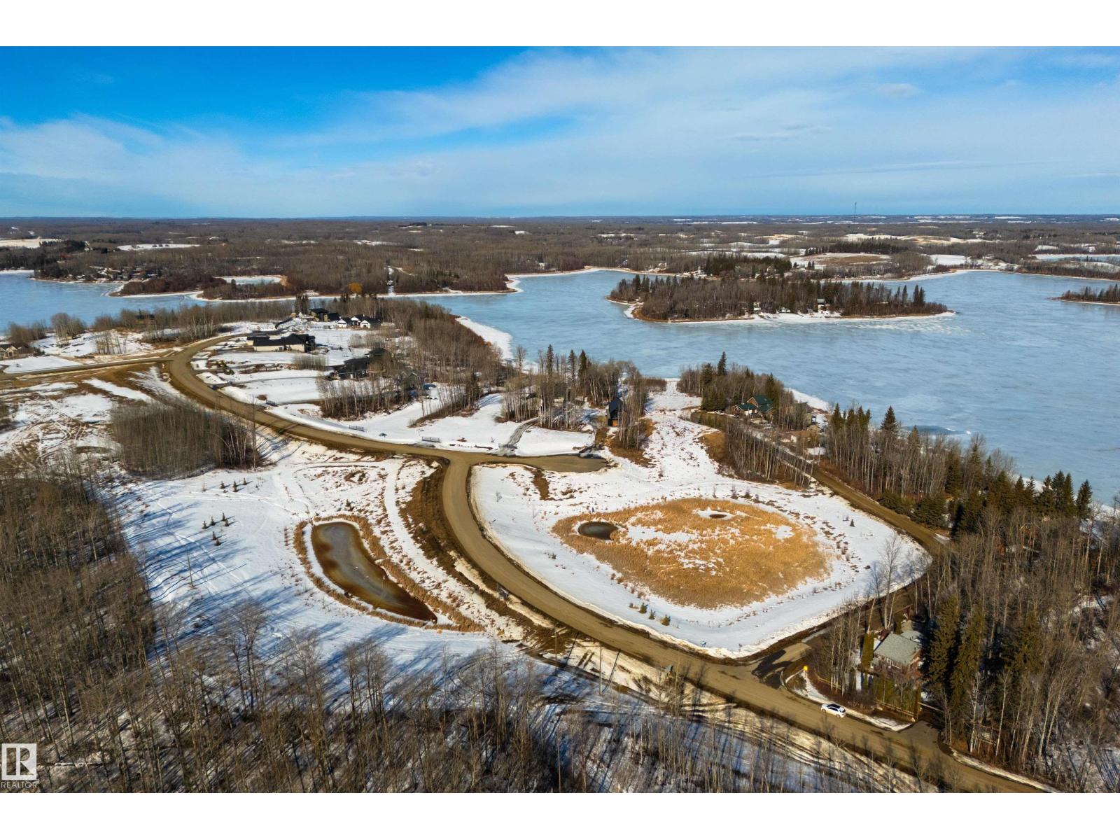 #9 2307 TWP ROAD 522, Rural Parkland County