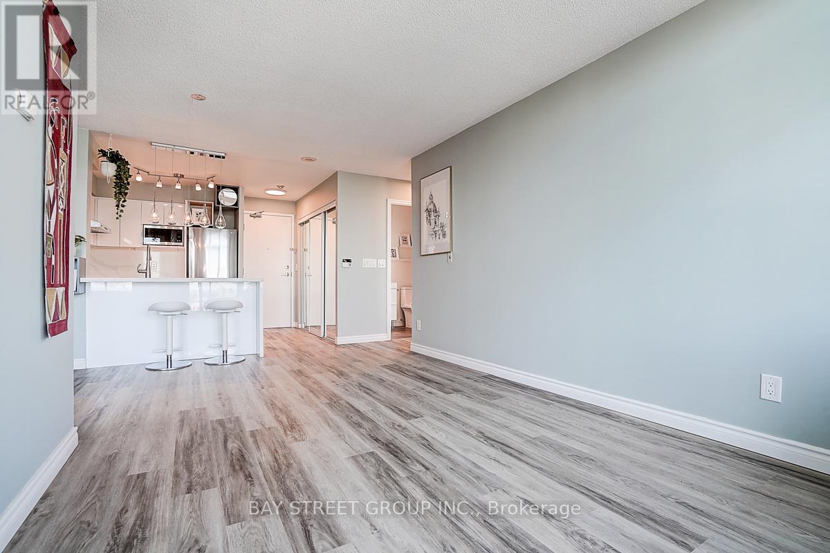 #PH3 5500 YONGE STREET - 10