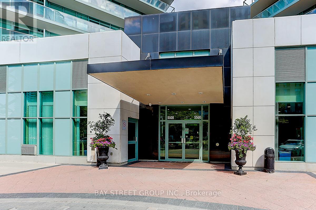 #PH3 5500 YONGE STREET - 4