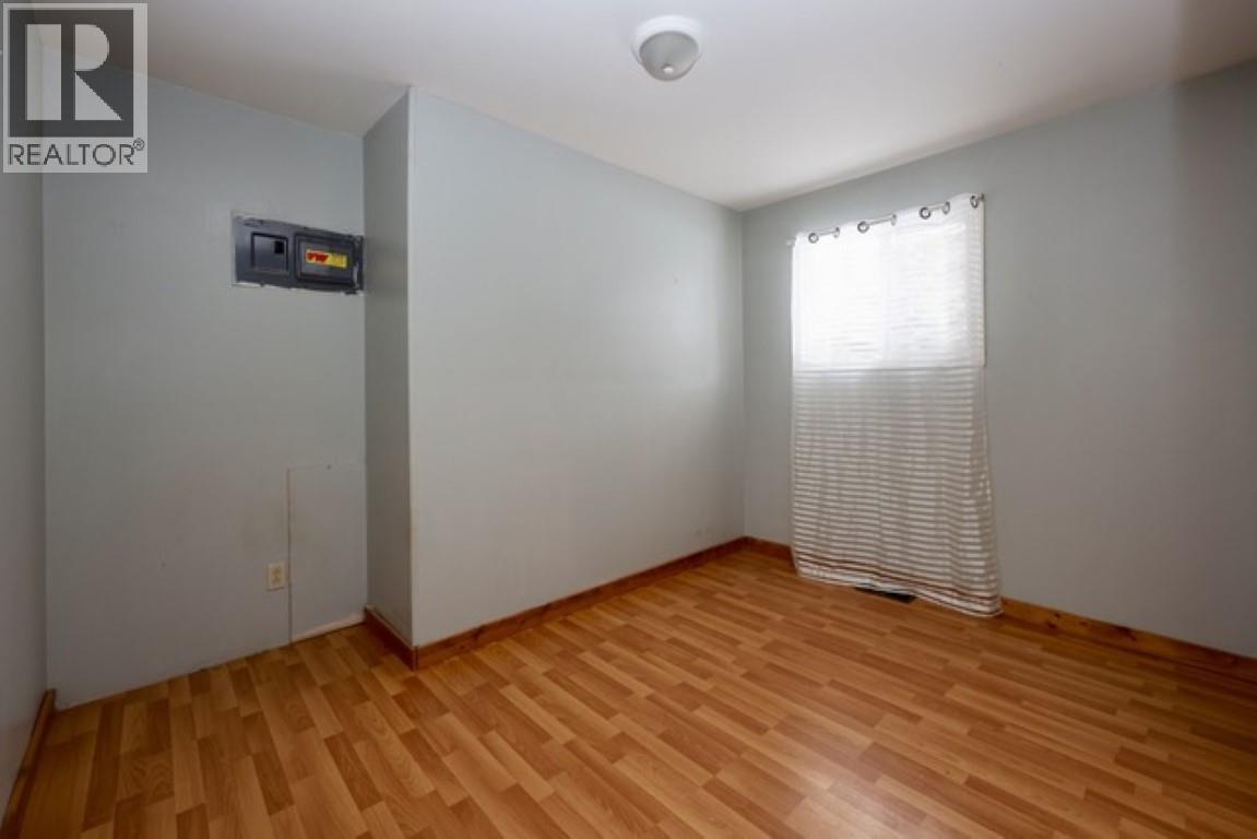 903 Ryter Road W - 16