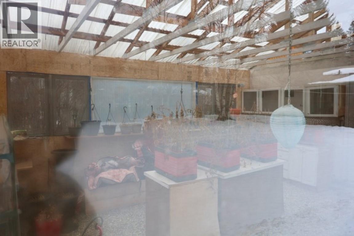 903 RYTER ROAD W - 33