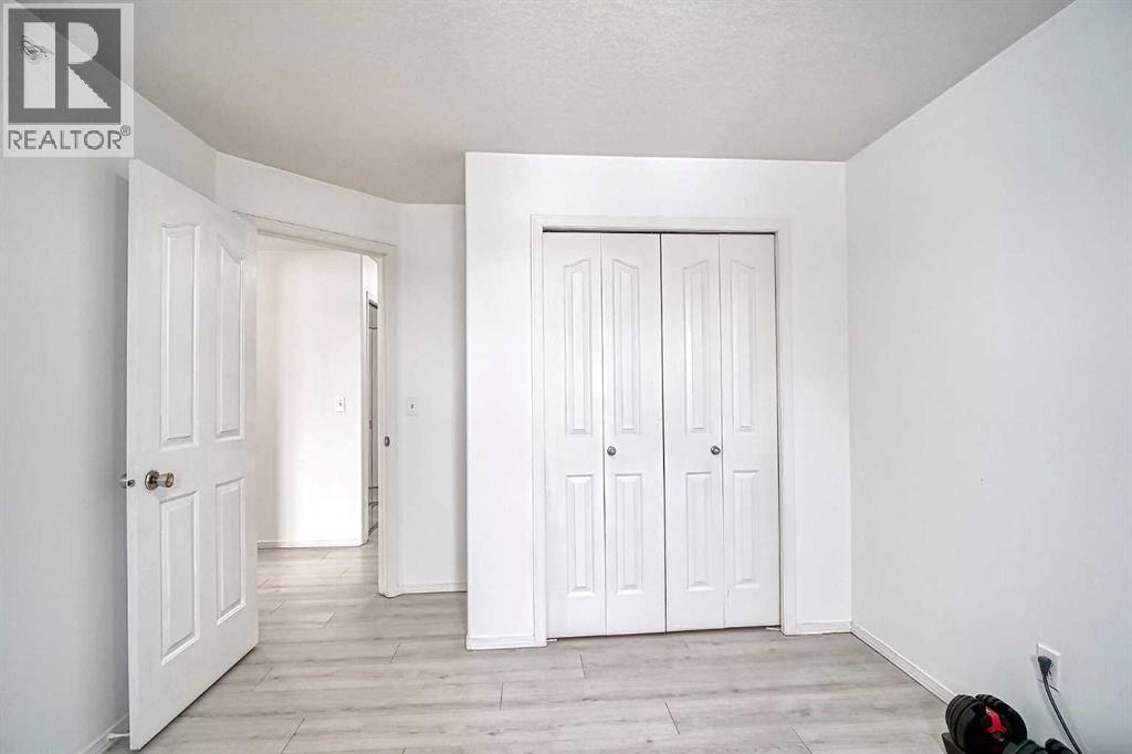 Single Family House for Sale in    Street NE Monterey Park Calgary 