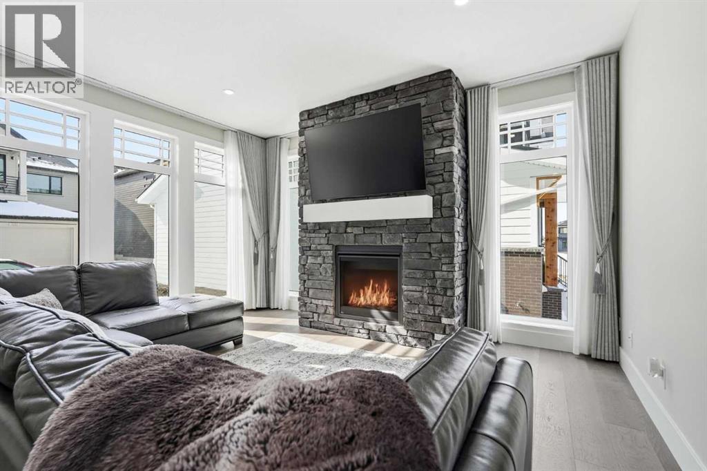 Single Family House for Sale in  Alpine Gardens SW Alpine Park Calgary 