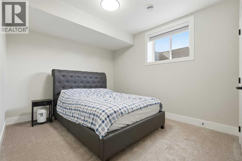 Single Family House for Sale in  Alpine Gardens SW Alpine Park Calgary 