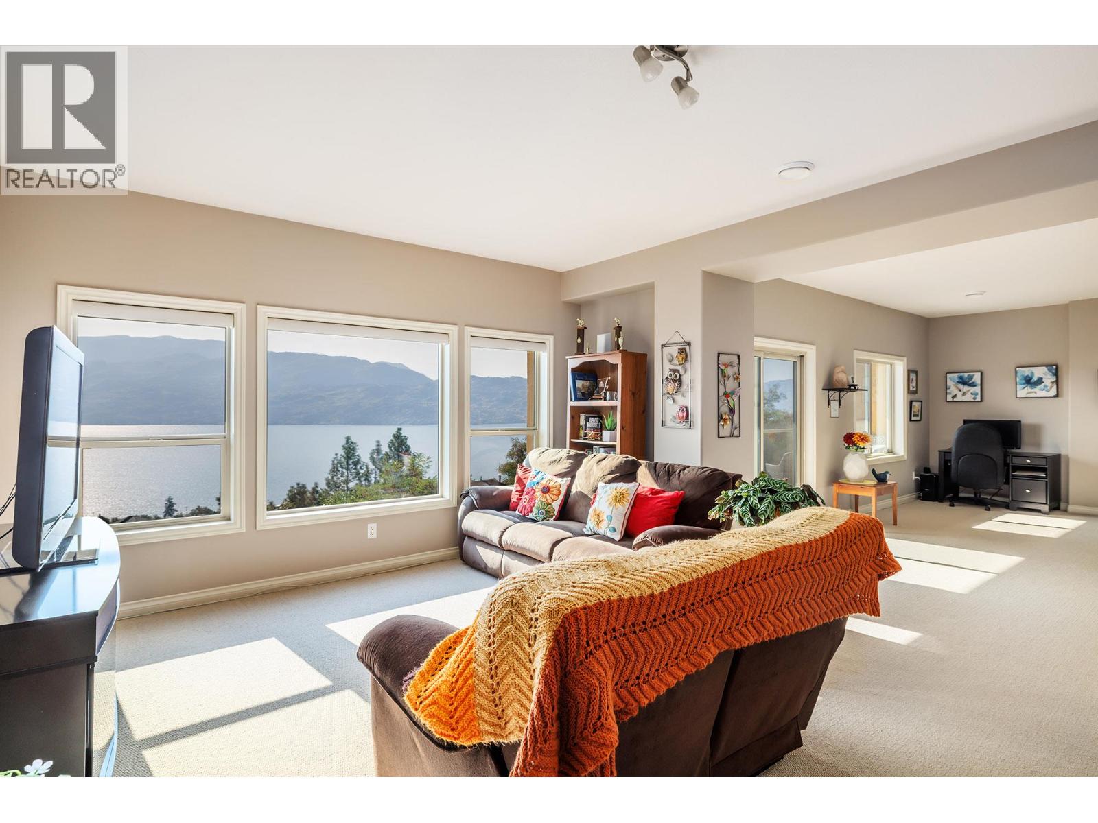 229 5165 Trepanier Bench Road, Peachland