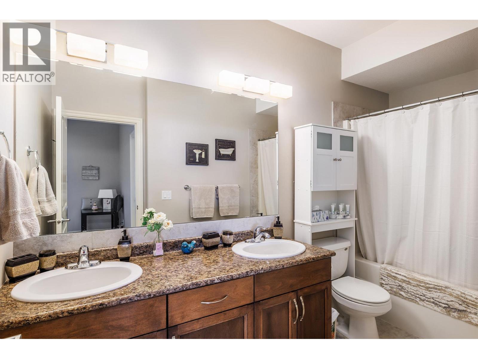 229 5165 Trepanier Bench Road, Peachland