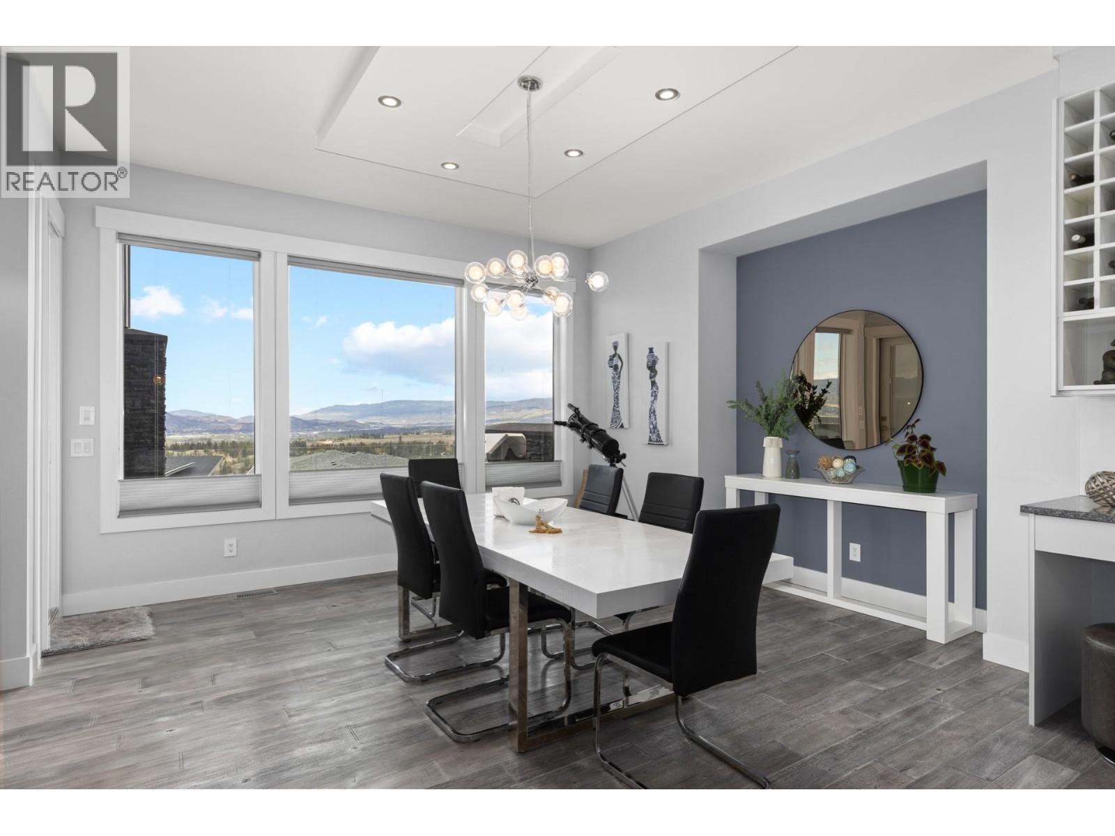  1088 Clarance Avenue, Kelowna