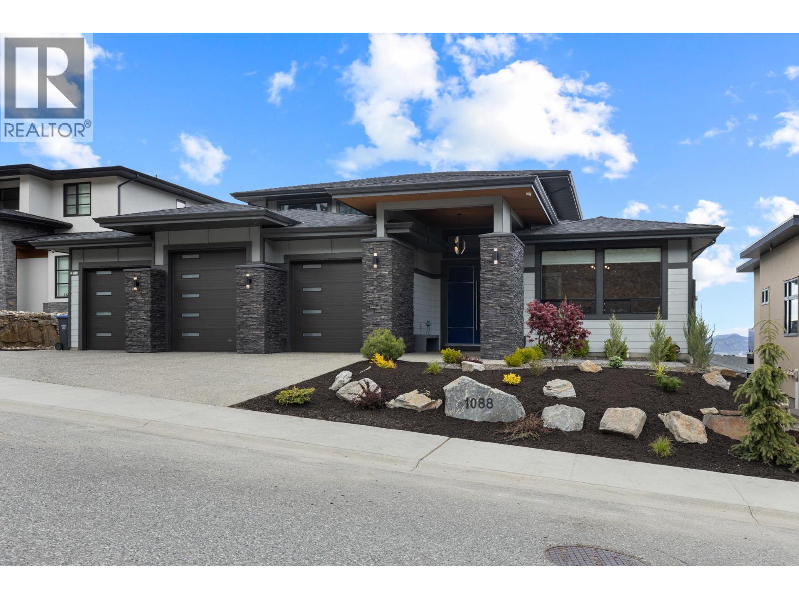 1088 Clarance Avenue - 3