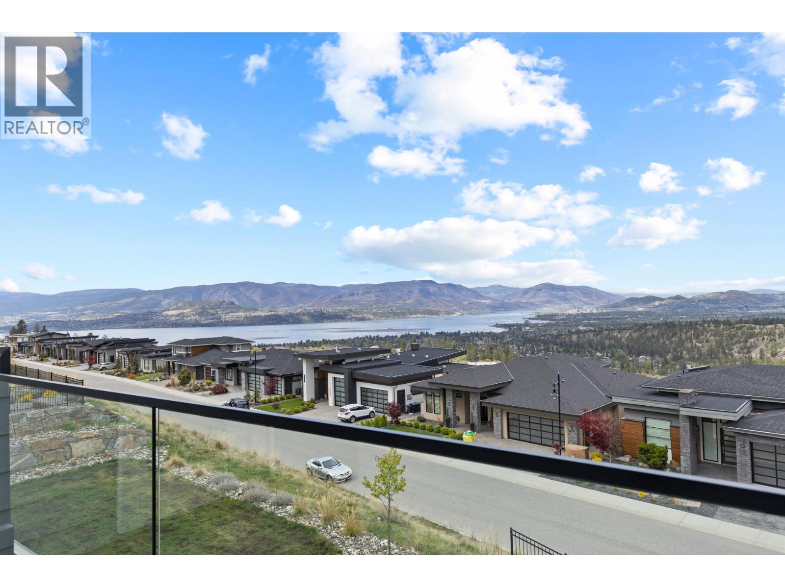  1088 Clarance Avenue, Kelowna