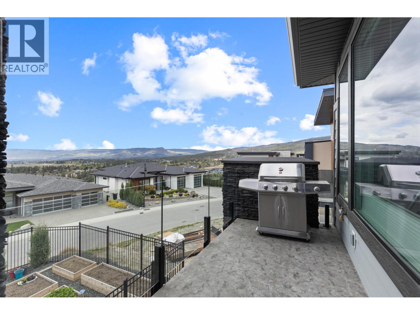 1088 Clarance Avenue - 22