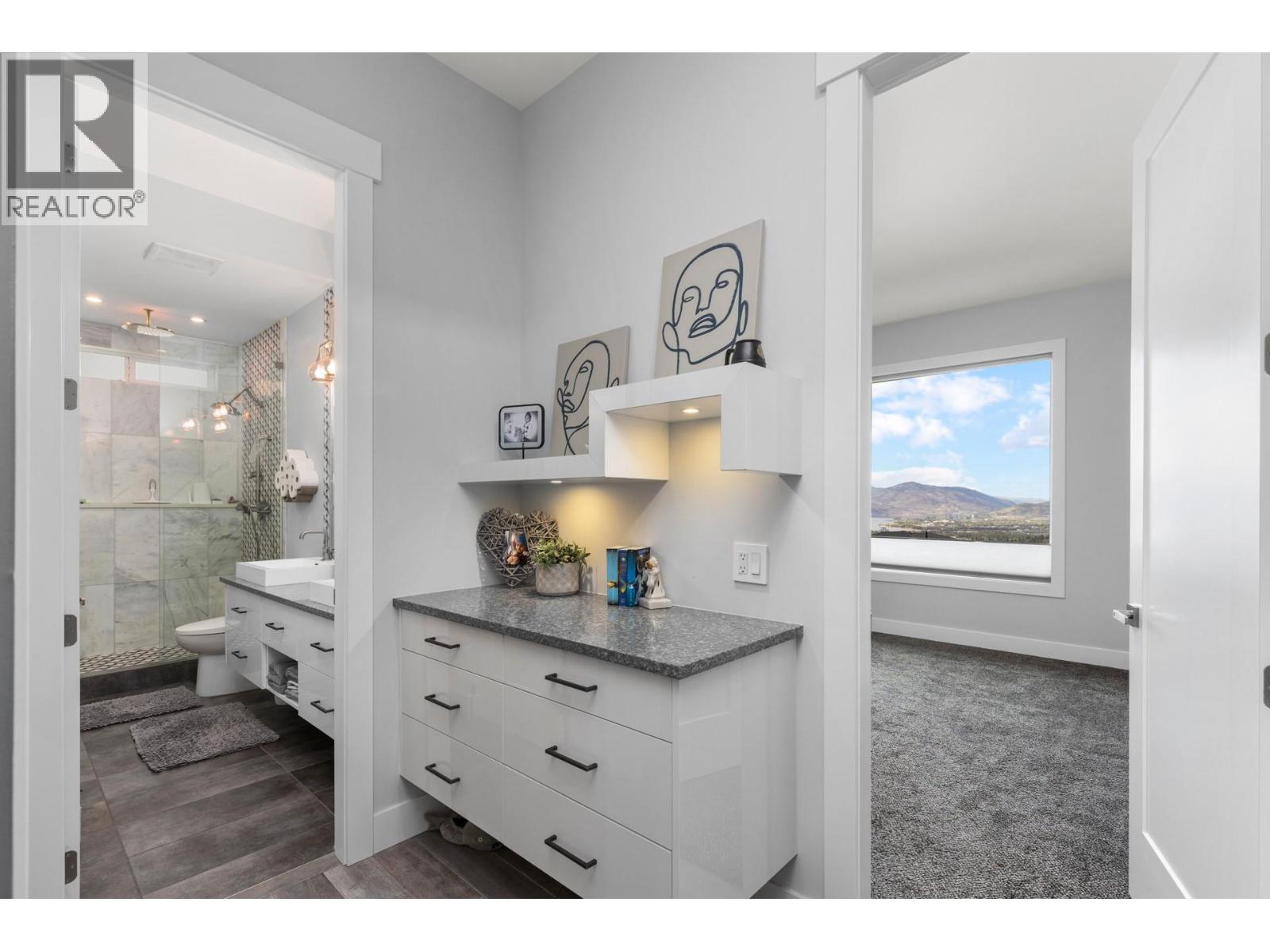  1088 Clarance Avenue, Kelowna