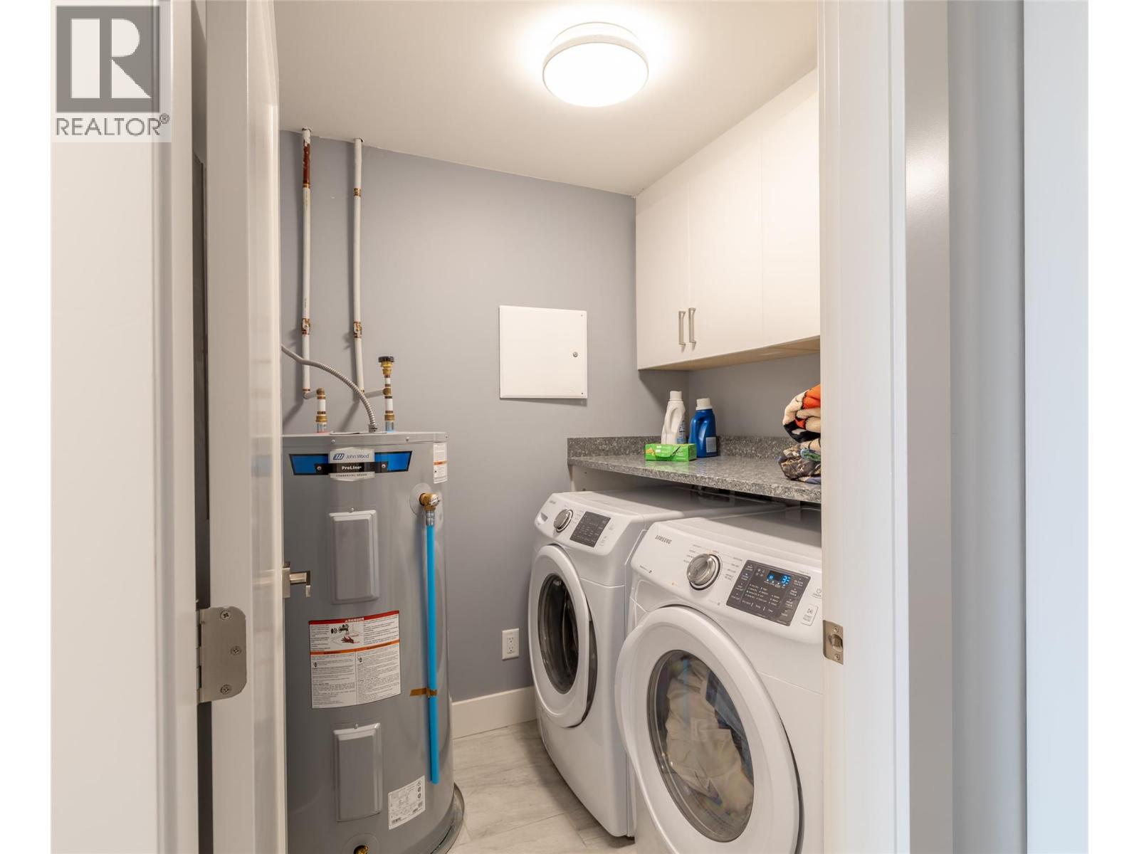 1088 Clarance Avenue - 75
