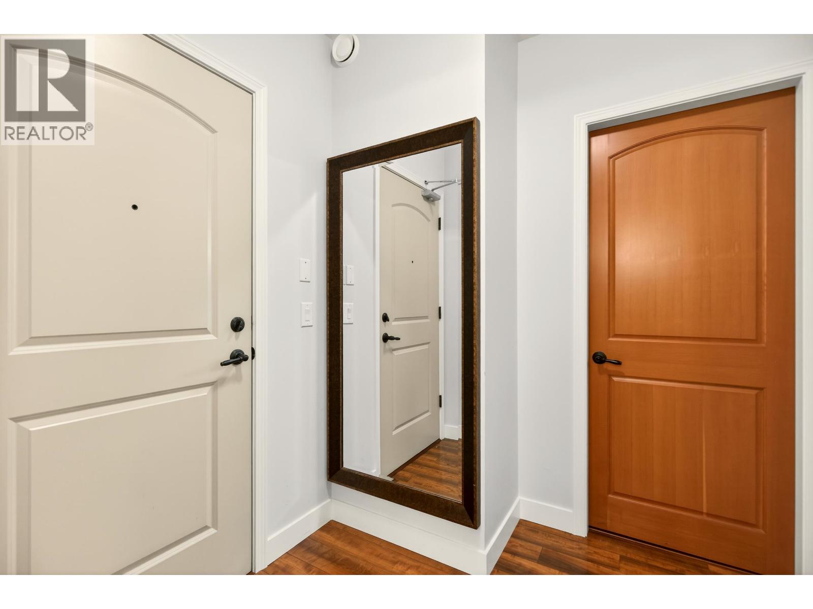 109 11935 BURNETT STREET, Maple Ridge