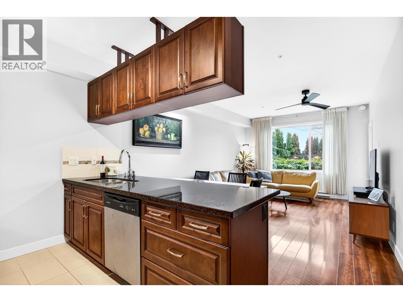 109 11935 BURNETT STREET, Maple Ridge