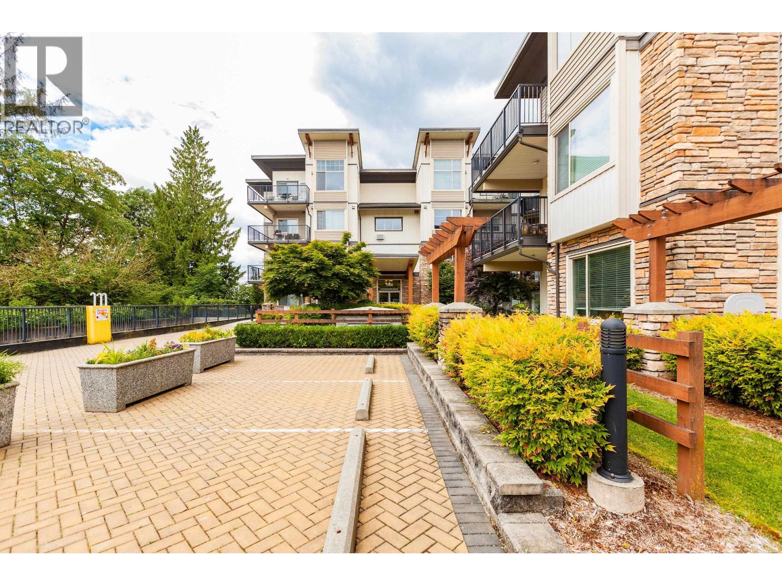 109 11935 BURNETT STREET, Maple Ridge