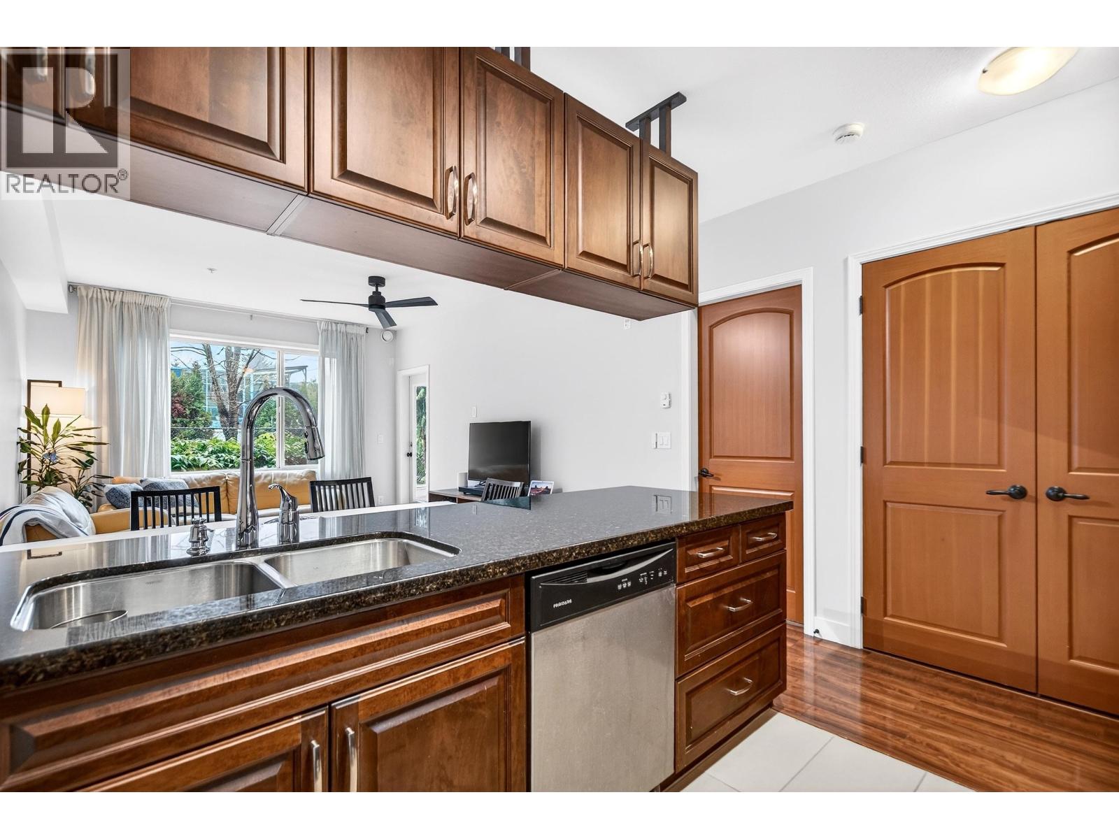 109 11935 BURNETT STREET, Maple Ridge