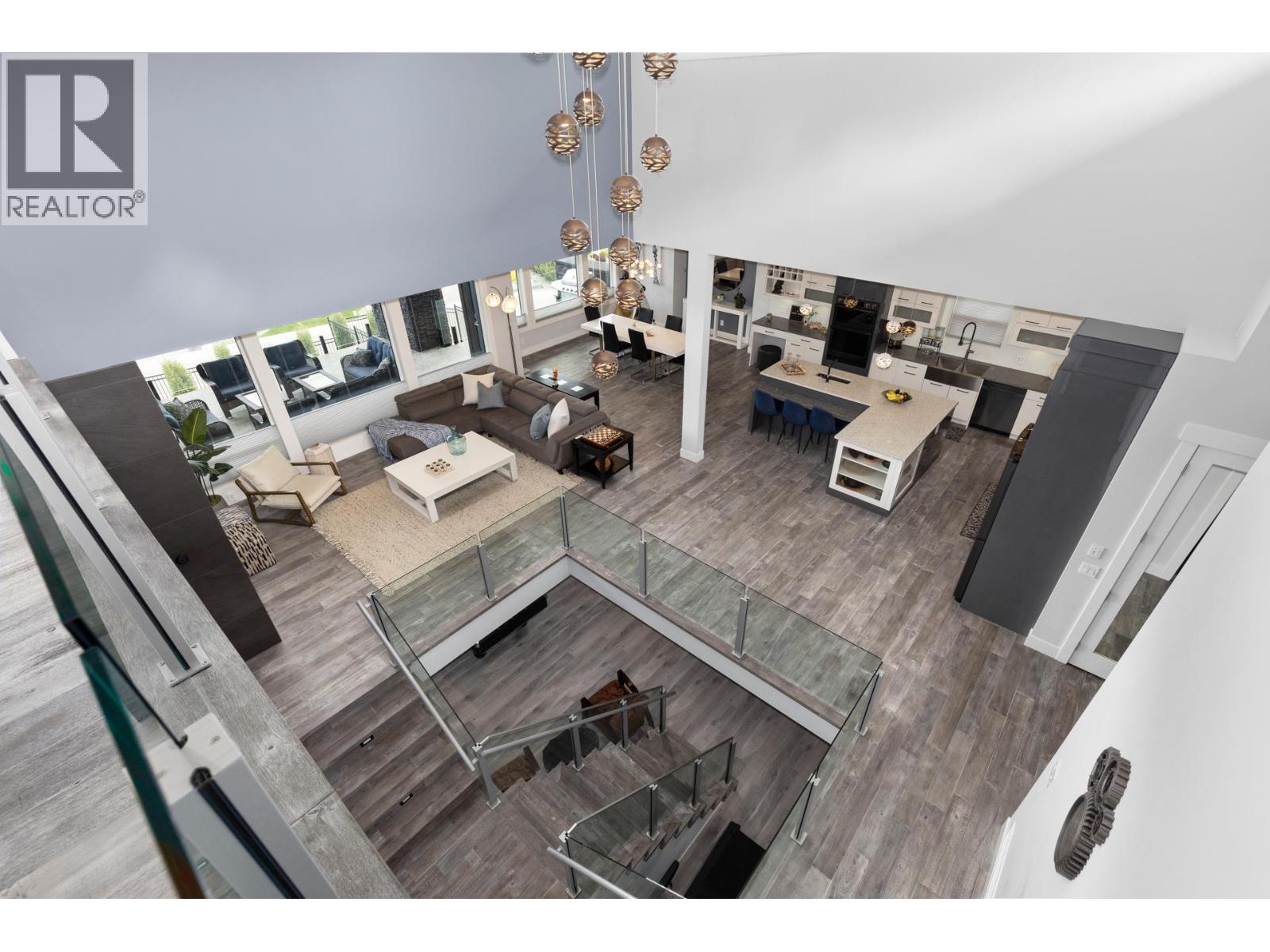  1088 Clarance Avenue, Kelowna