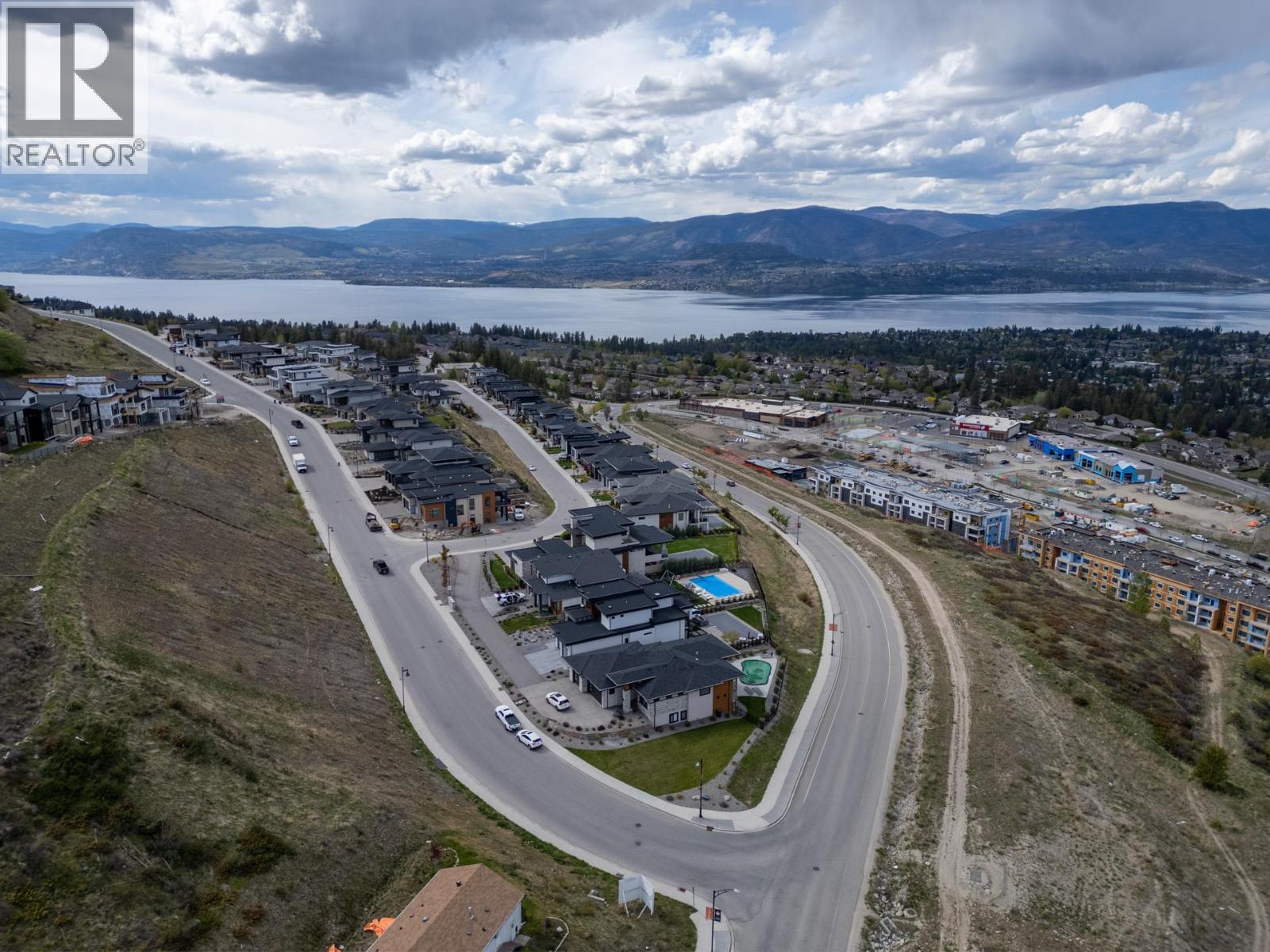 1088 Clarance Avenue, Kelowna