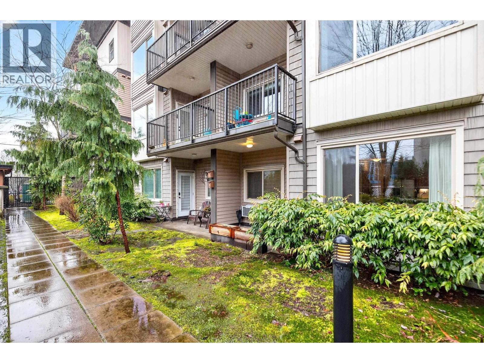 109 11935 BURNETT STREET, Maple Ridge