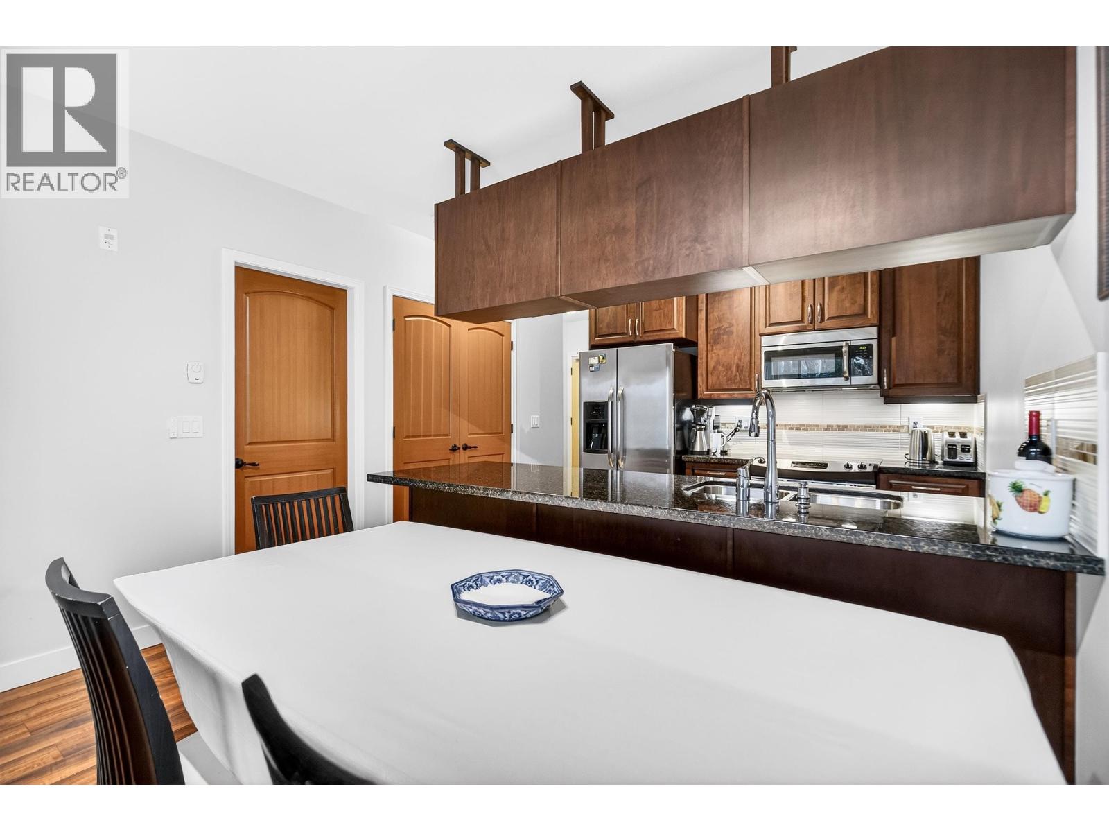 109 11935 BURNETT STREET, Maple Ridge