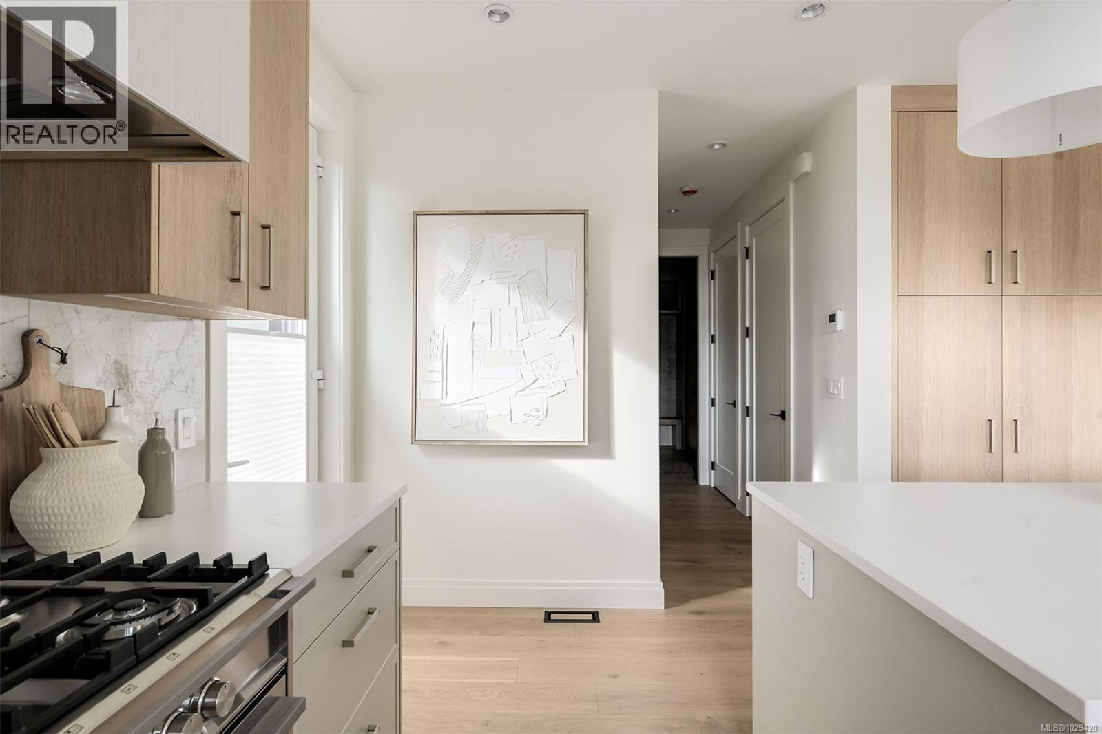 #1 5032 WESLEY RD - 14