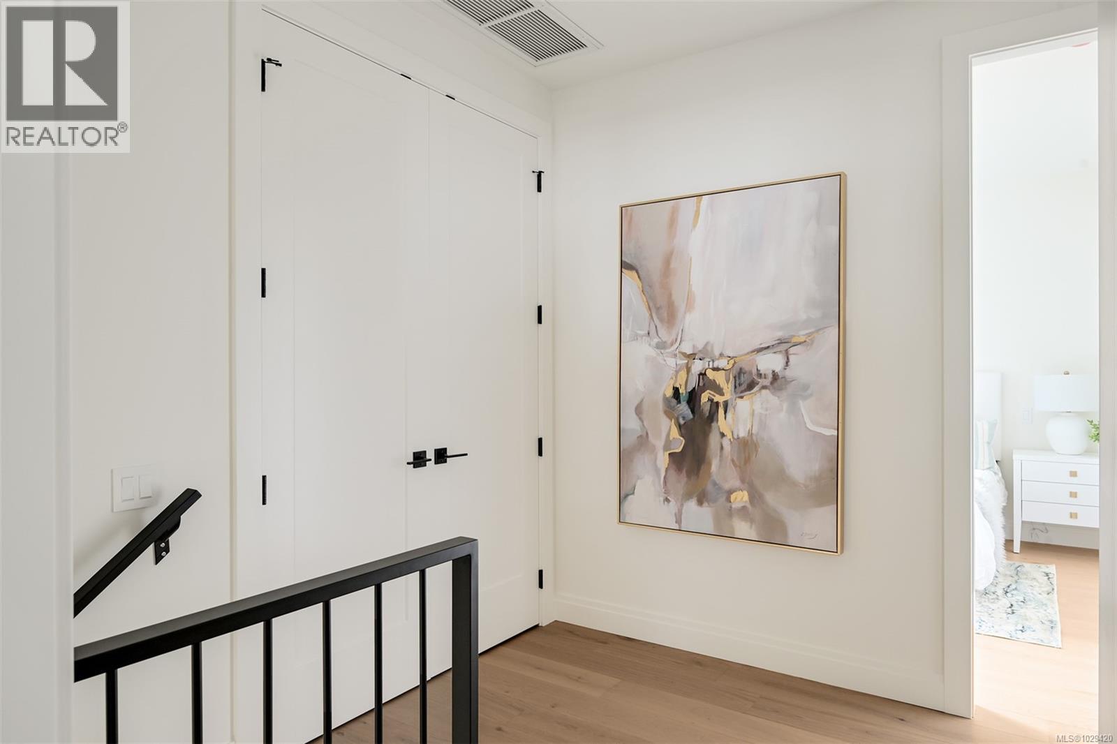 #1 5032 WESLEY RD - 26