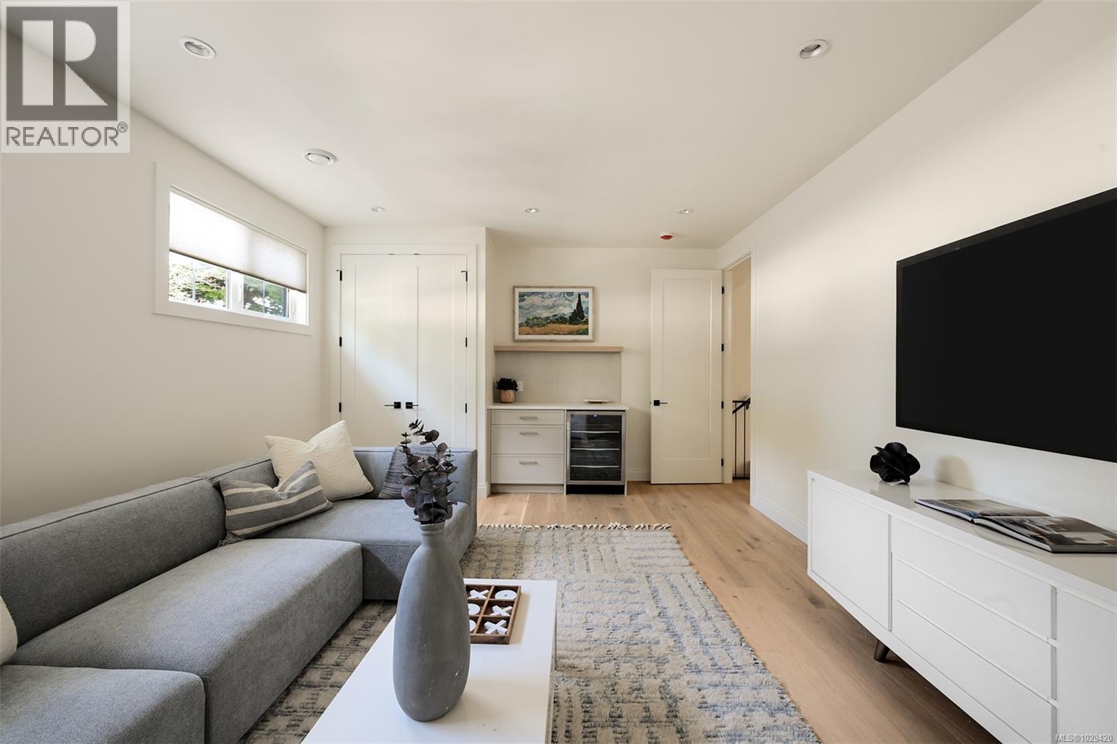 #1 5032 WESLEY RD - 30