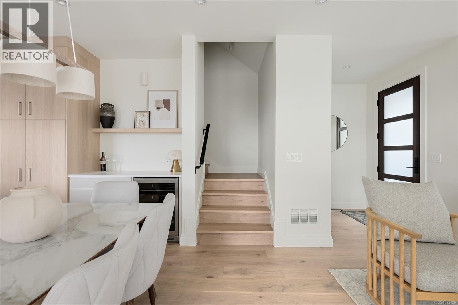 #1 5032 WESLEY RD - 42