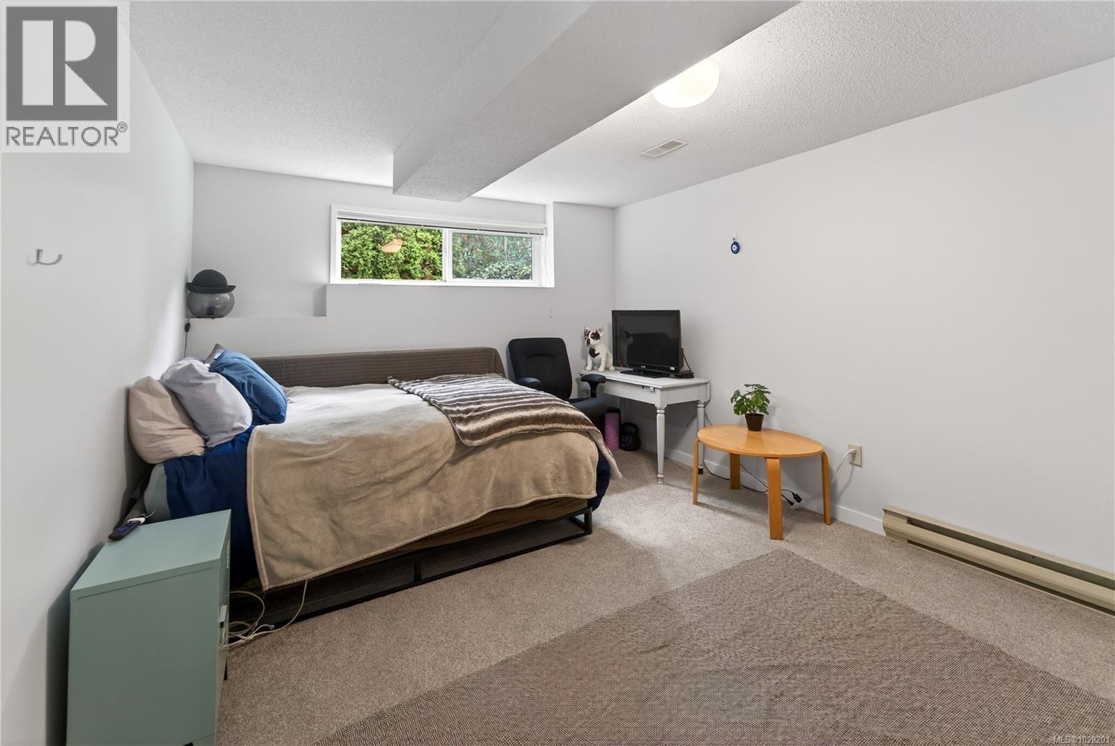  1268 Garkil Road, Saanich