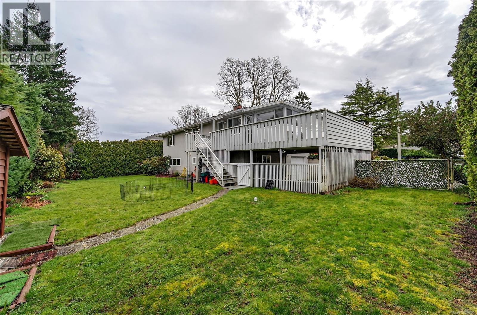  1268 Garkil Road, Saanich