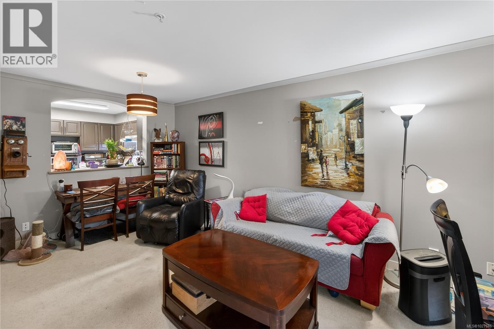 #204 799 BLACKBERRY RD - 9