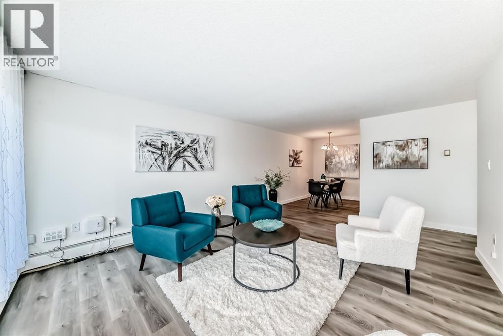 Single Family House for Sale in    Avenue SW Haysboro Calgary 