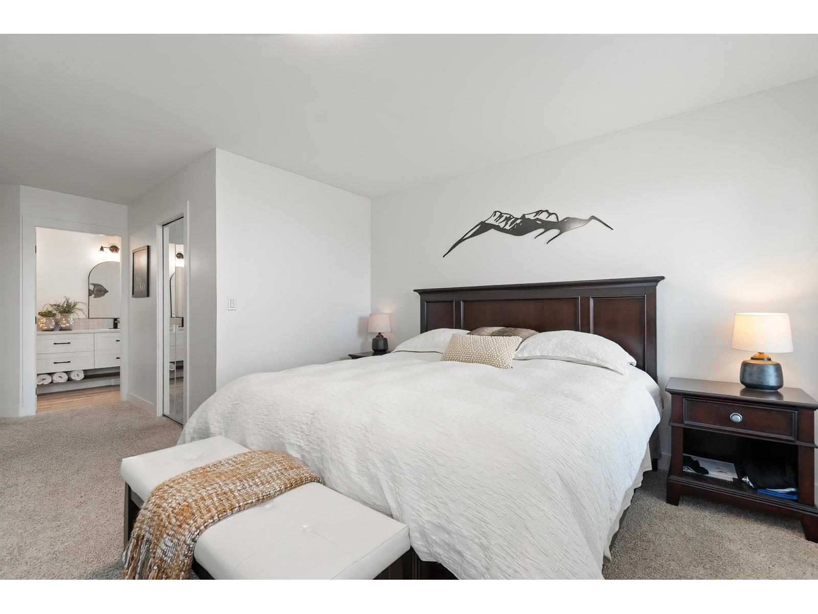 47385 SWALLOW CRESCENT, Little Mountain, Chilliwack