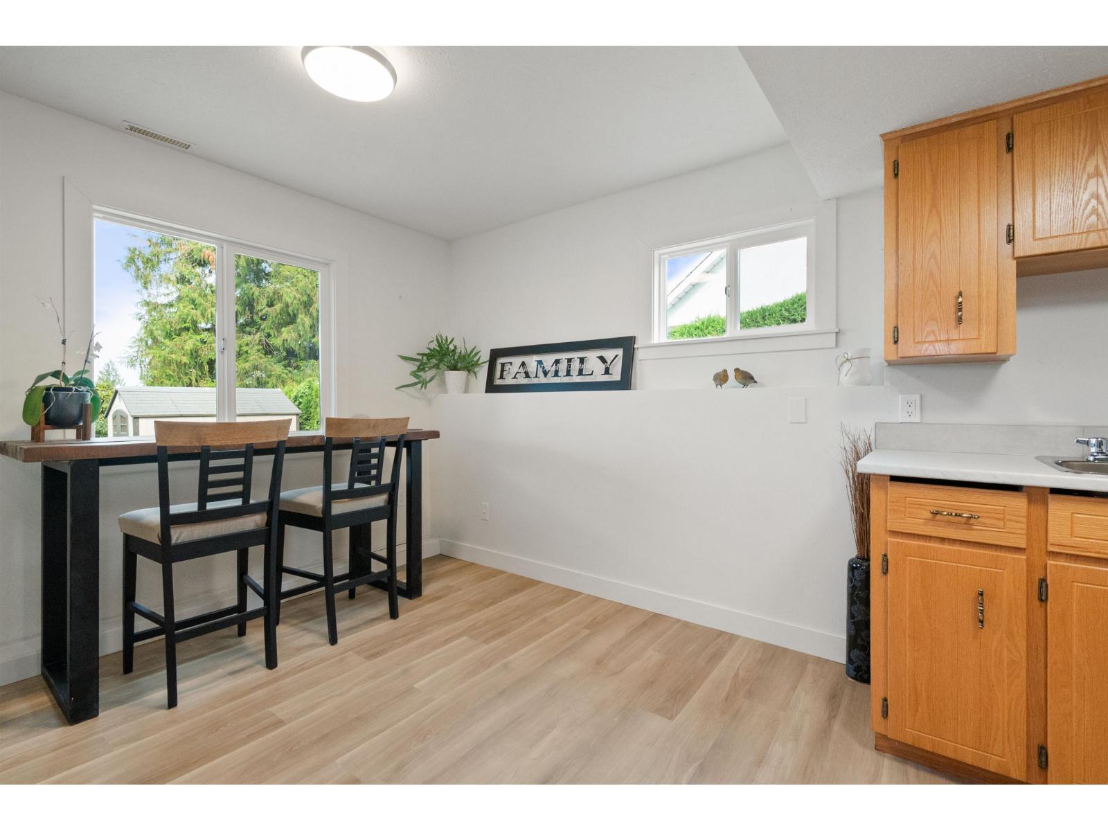 47385 SWALLOW CRESCENT, Little Mountain, Chilliwack