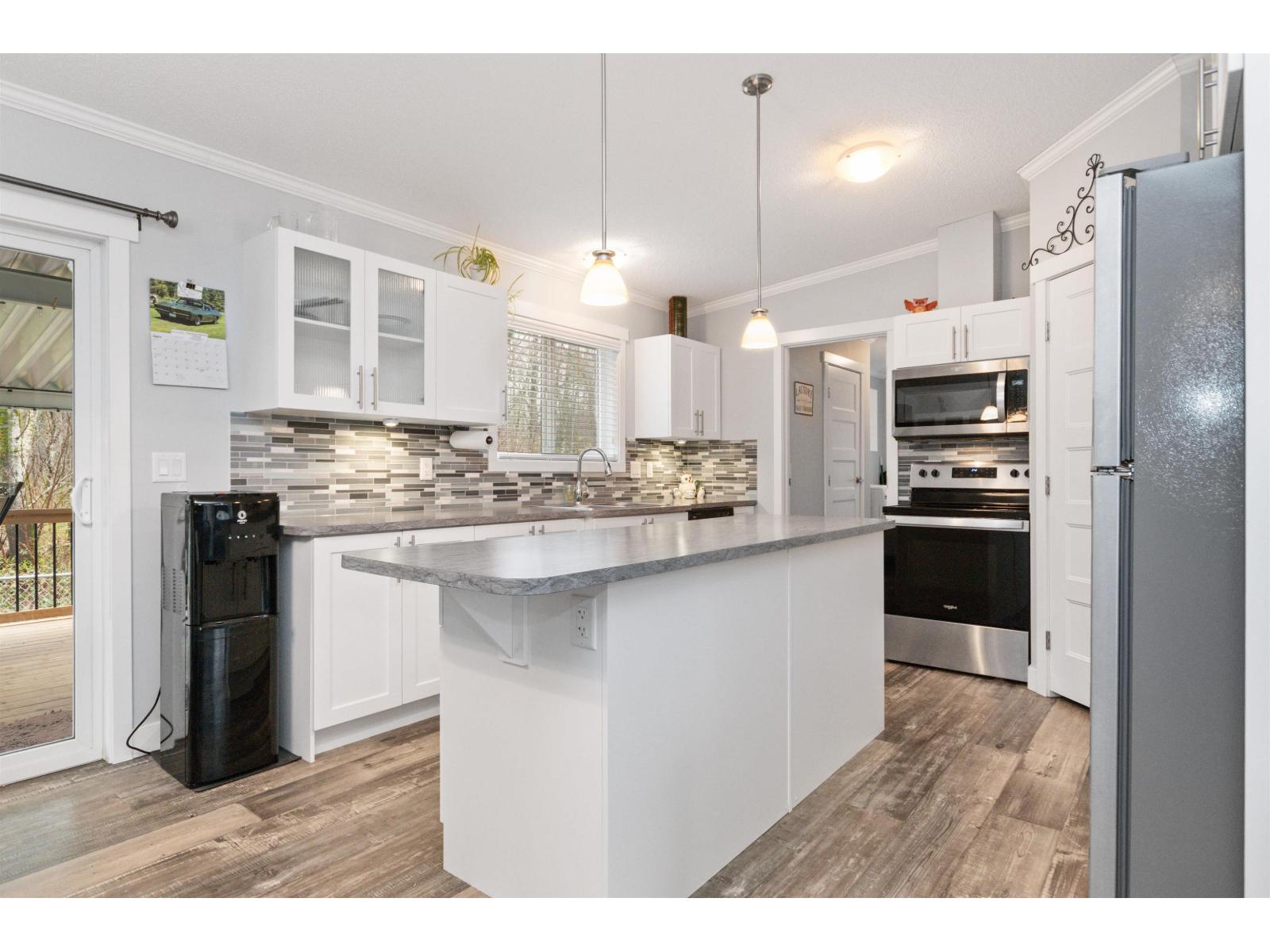 38 59060 LOUGHEED Highway - photo 2