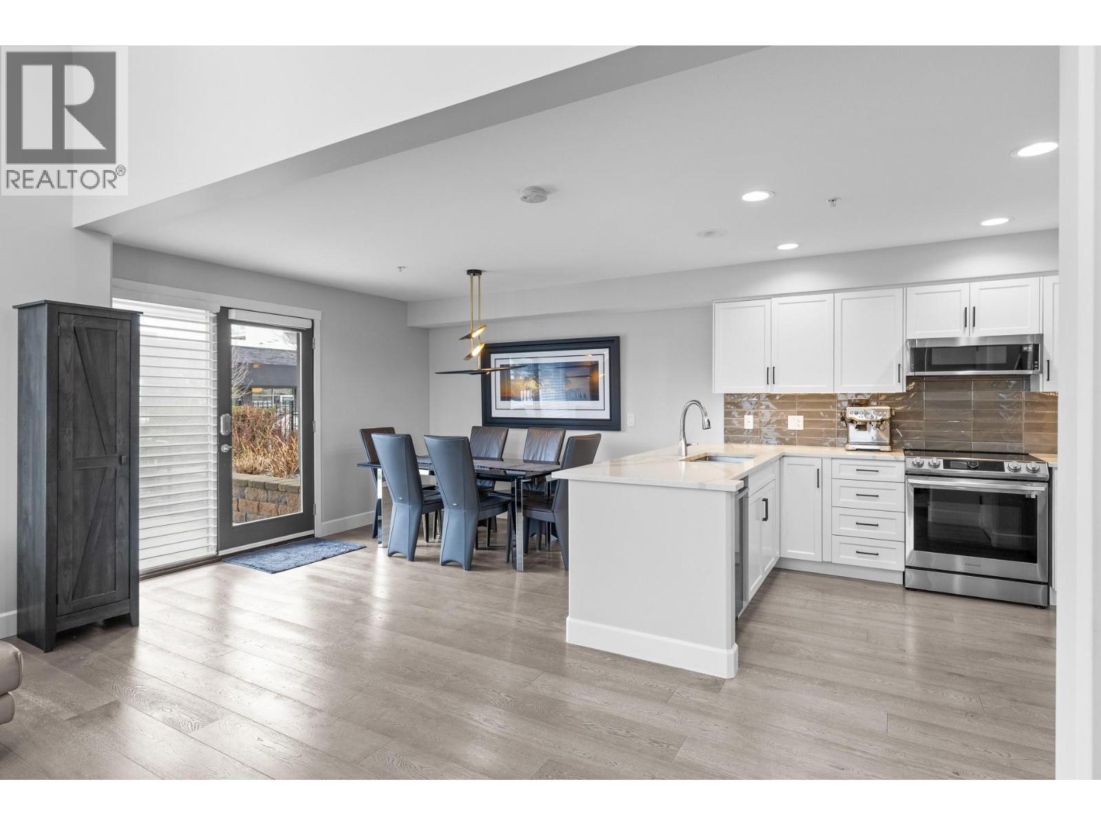 108 457 West Avenue, Kelowna