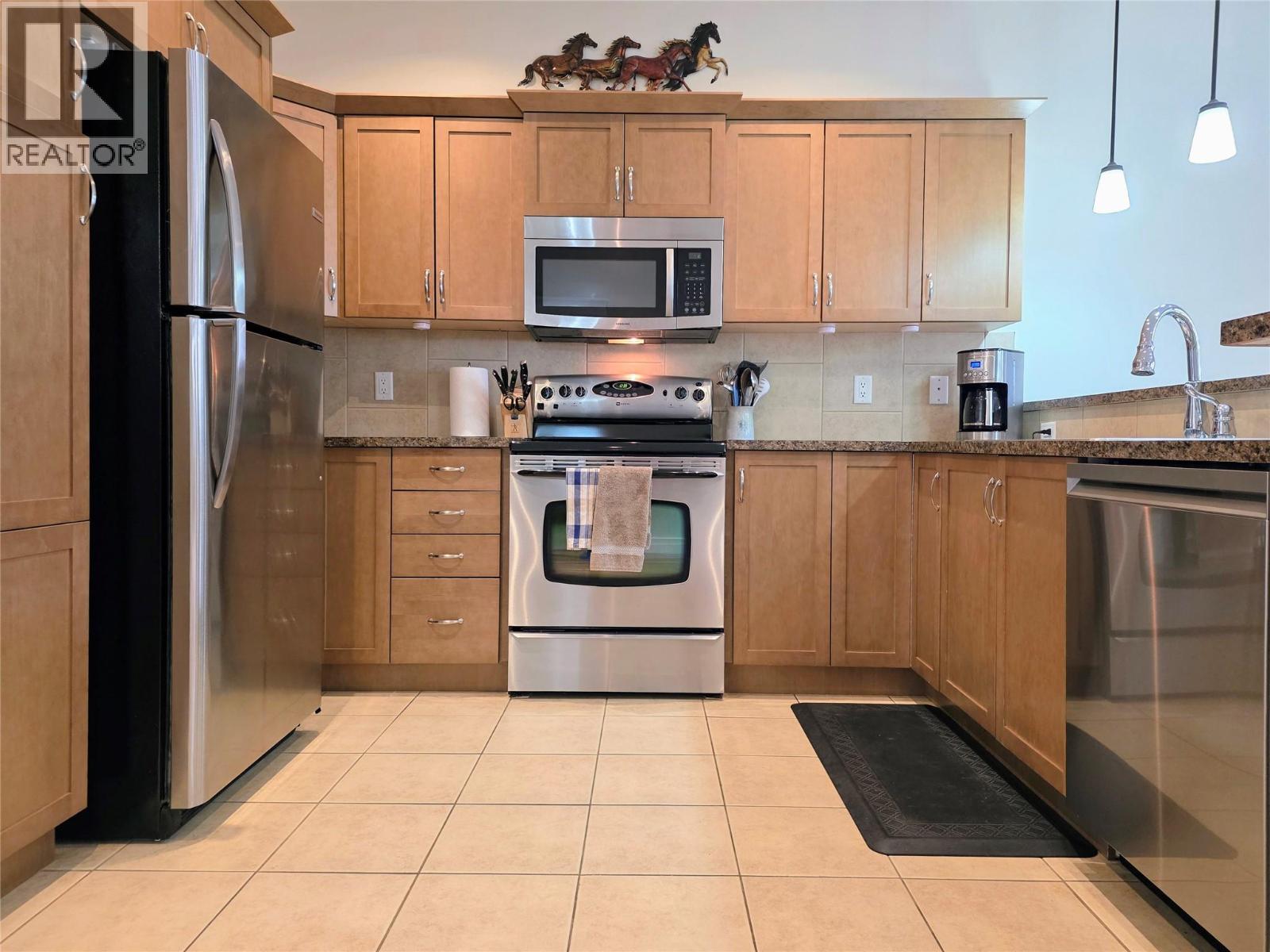 1904 Pine Ridge Mountain Link Unit# 5, Invermere