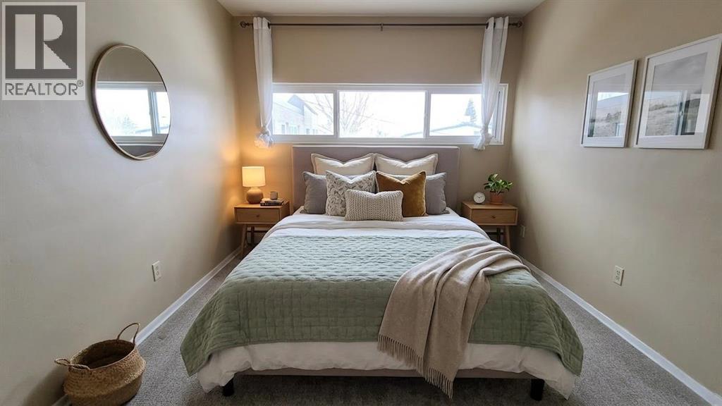 Single Family House for Sale in   Elbow Drive SW Chinook Park Calgary 