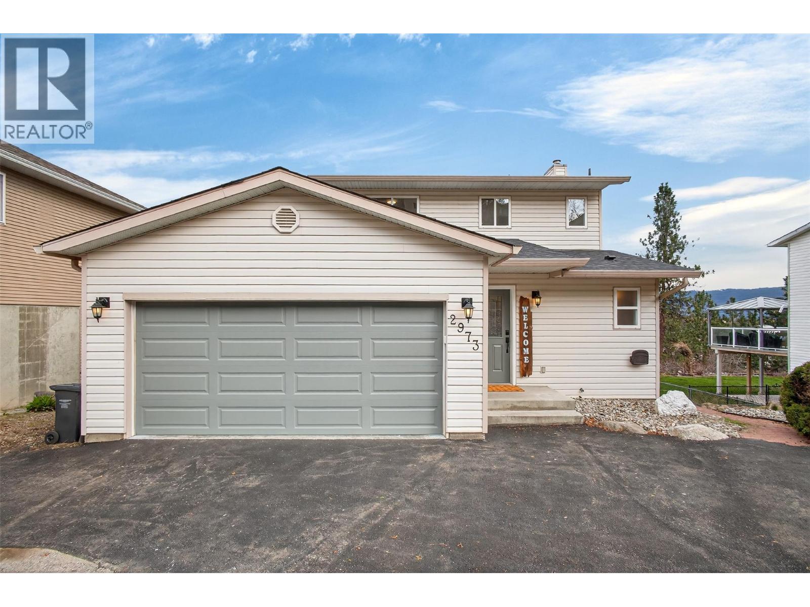 2973 Ensign Way, West Kelowna