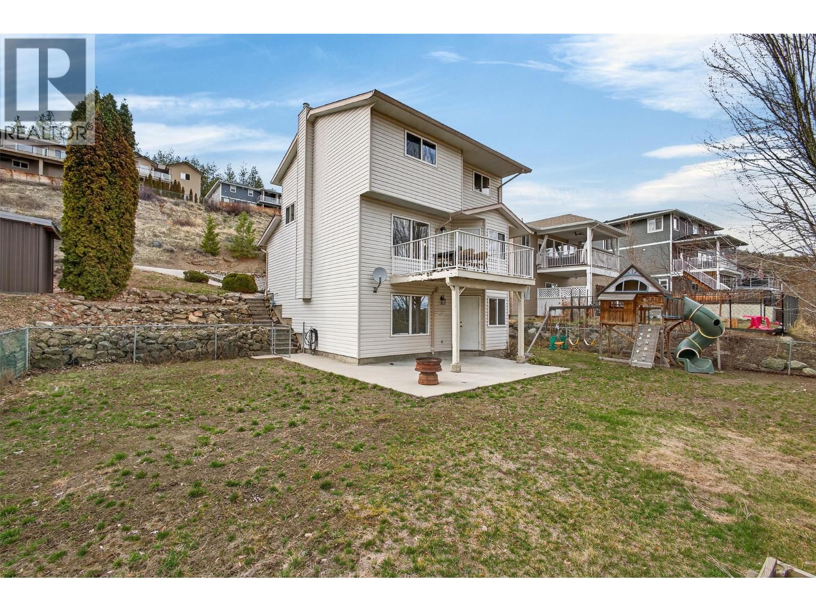 2973 Ensign Way, West Kelowna